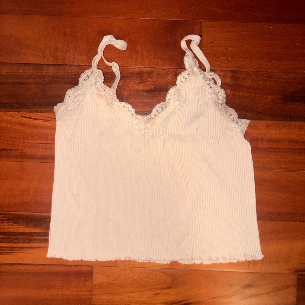 ‼️4/$20‼️Lace Trim Ribbed Cami Tank Top